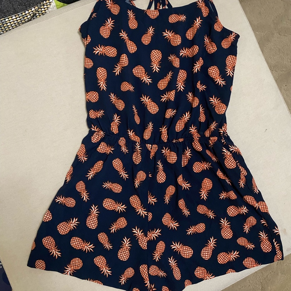 Short pineapple romper